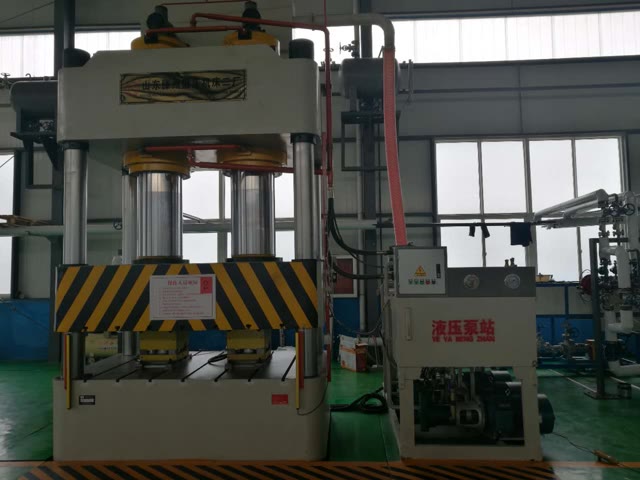Hot press forming equipment