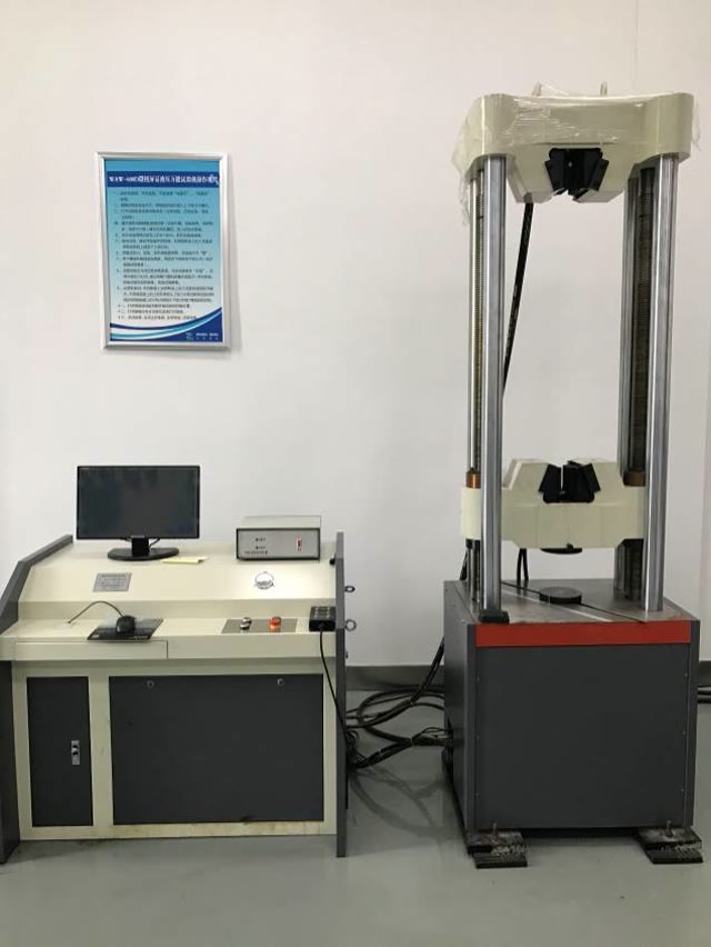 Universal tensile testing machine for mechanical strength