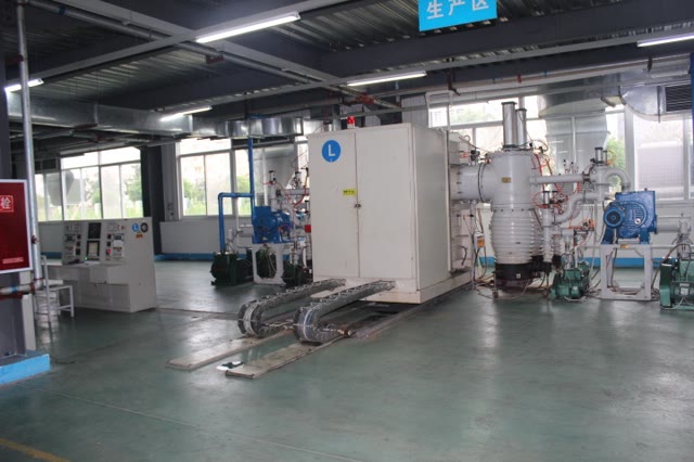 Vacuum magnetron sputtering equipment